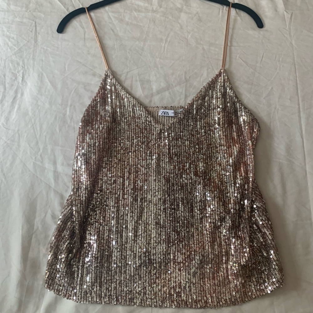 Zara’s size small tank top